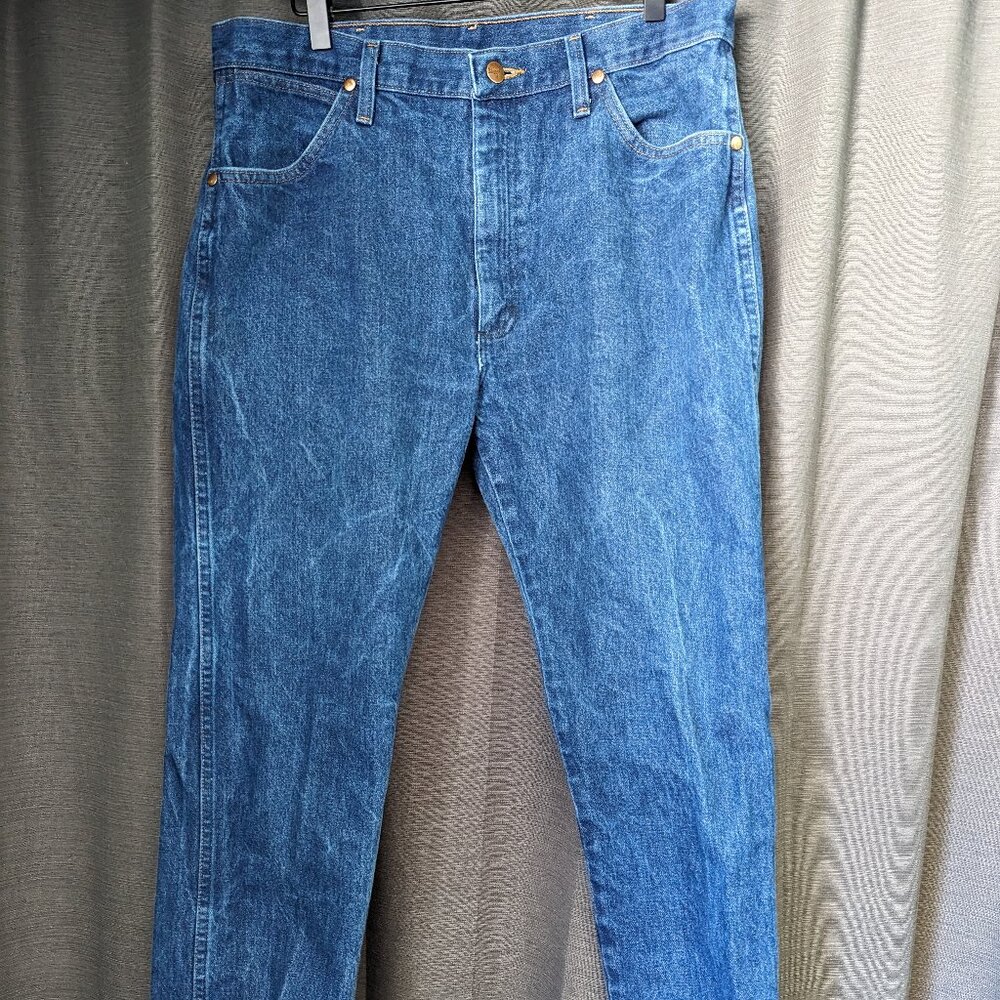 Men's Wrangler Size 36x30 Dark Blue 13MWZ Jeans